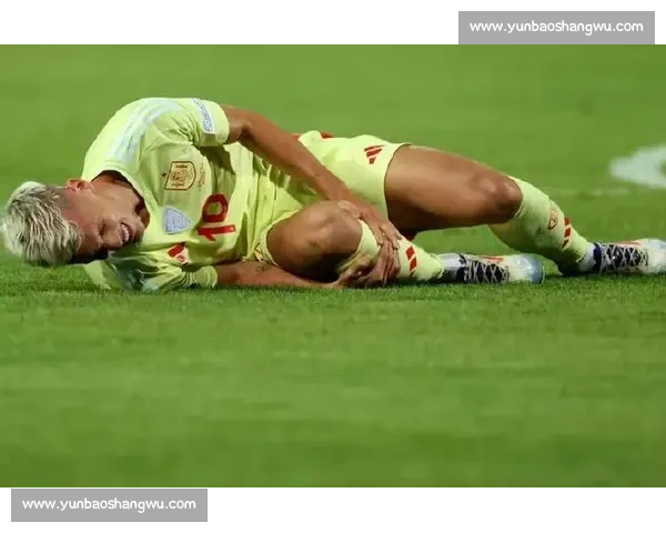 意外受伤!2026世界杯官方视频,令人揪心的瞬间! 意外受伤!2026世界杯官方视频,令人揪心的瞬间!