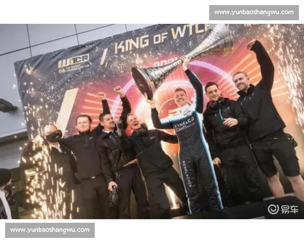 当潮牌邂逅电竞,一场关于文化与商业的博弈 当潮牌邂逅电竞,一场关于文化与商业的博弈